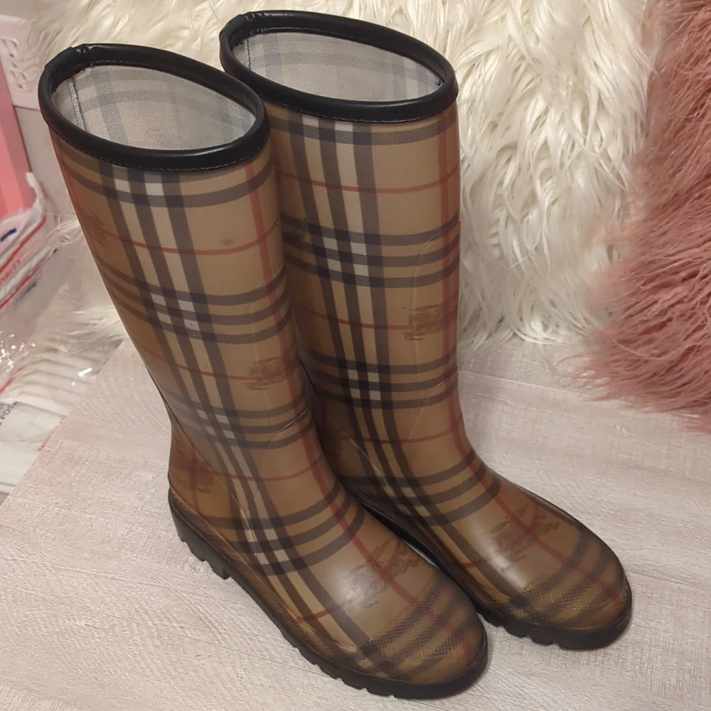 Burberry Rain Boots - Picture 2 of 9
